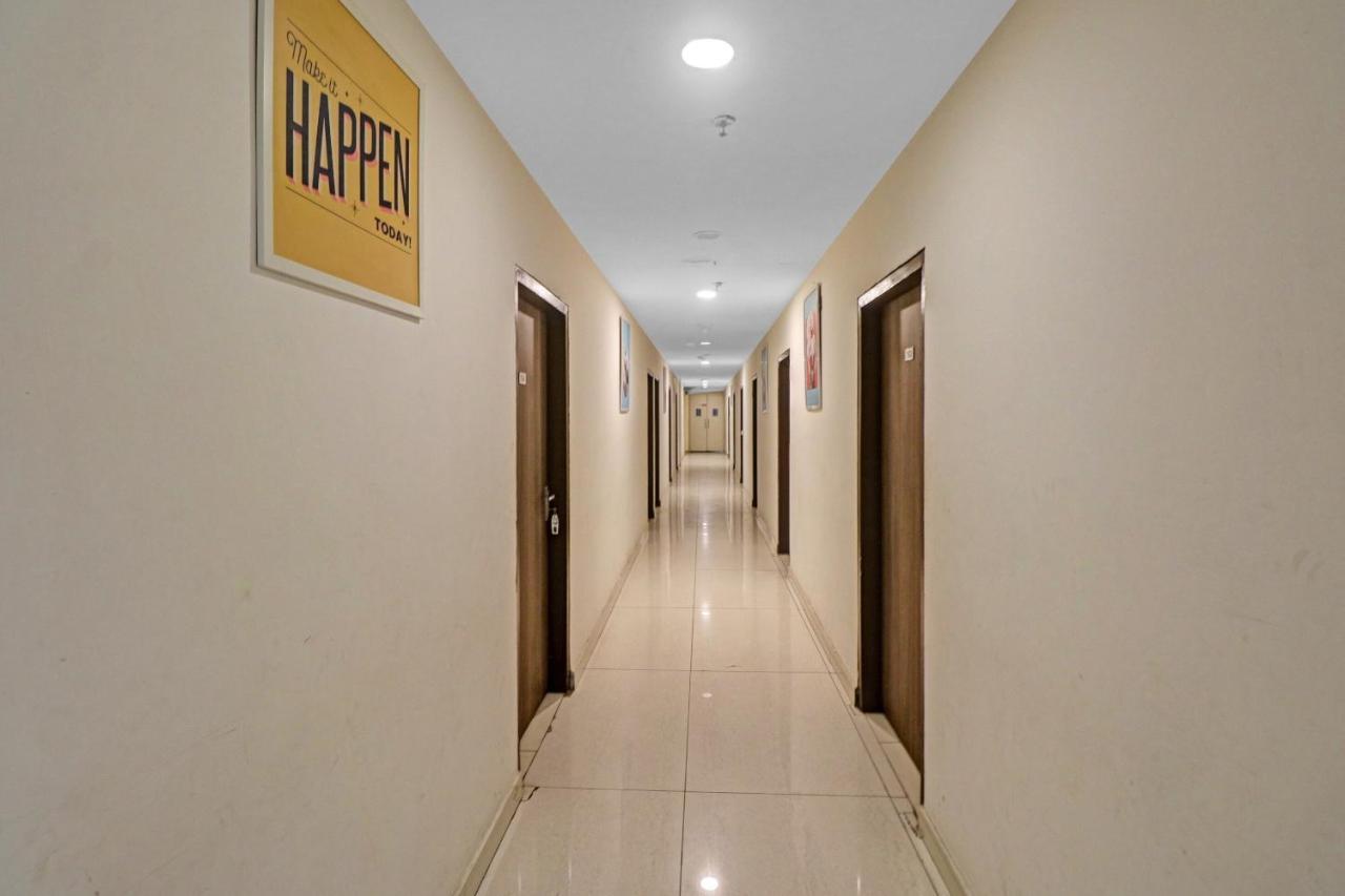 Collection O Seven Heaven Hotel New Delhi Exterior photo